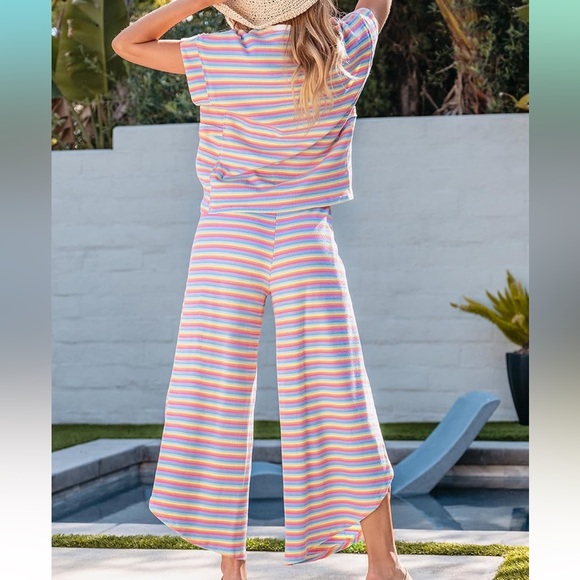 Candy Striped Two Piece Matching Pants Set NWOT - Picture 2 of 2